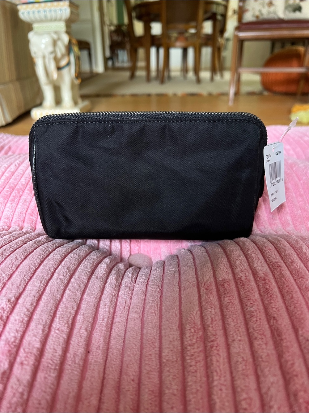 Coach Limited Edition Cosmetic Bag - Picture 7 of 13
